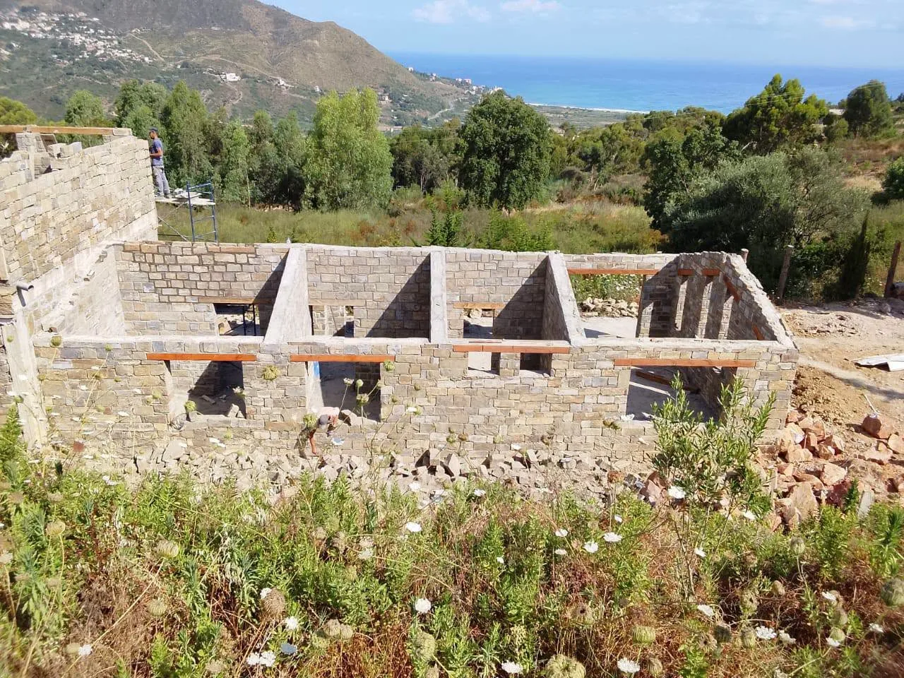 Chantier maison en pierre